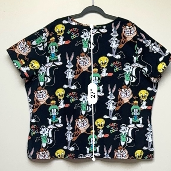 Looney Tunes Cartoon Characters Black Scrub Top Size 3XL - Picture 10 of 10
